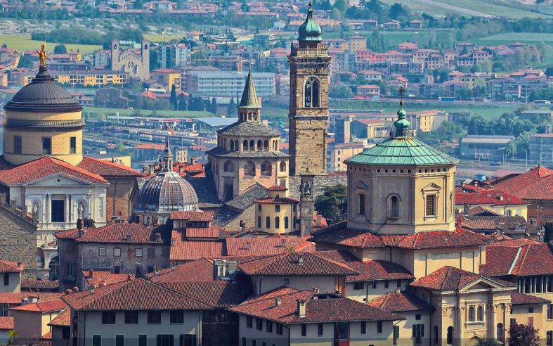 Lombardia Economy - Italia a Way of Life, il nuovo numero di Lombardia Economy